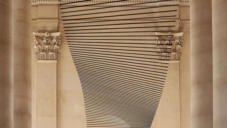 Elias Crespin, l’art de la ligne au Louvre