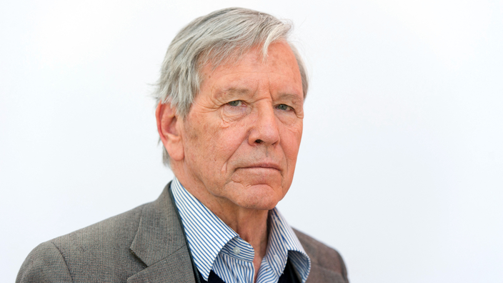 «Mon crime c'était moi, la punition était donc sans fin»: la fille d'Amos Oz dénonce la violence de l'écrivain